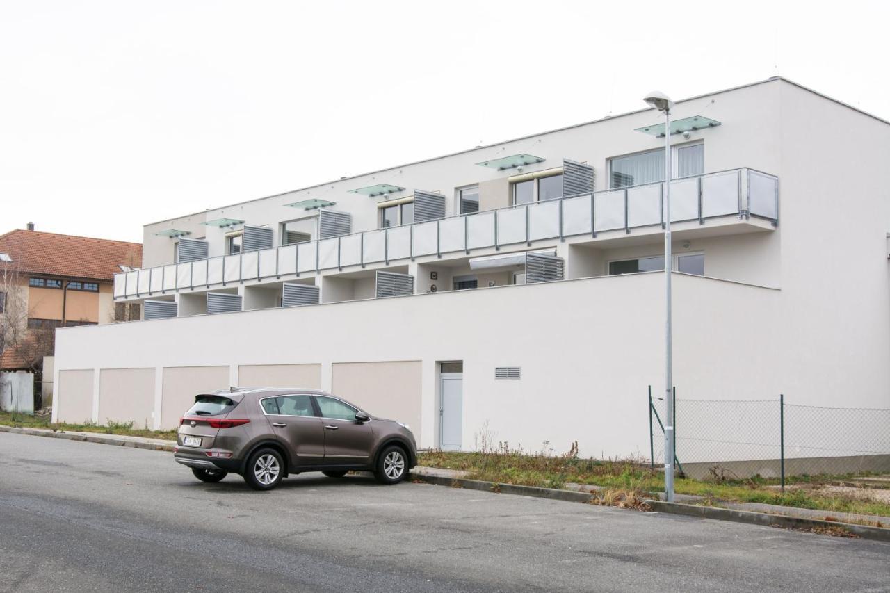 Apartmany Viva Třeboň Eksteriør bilde
