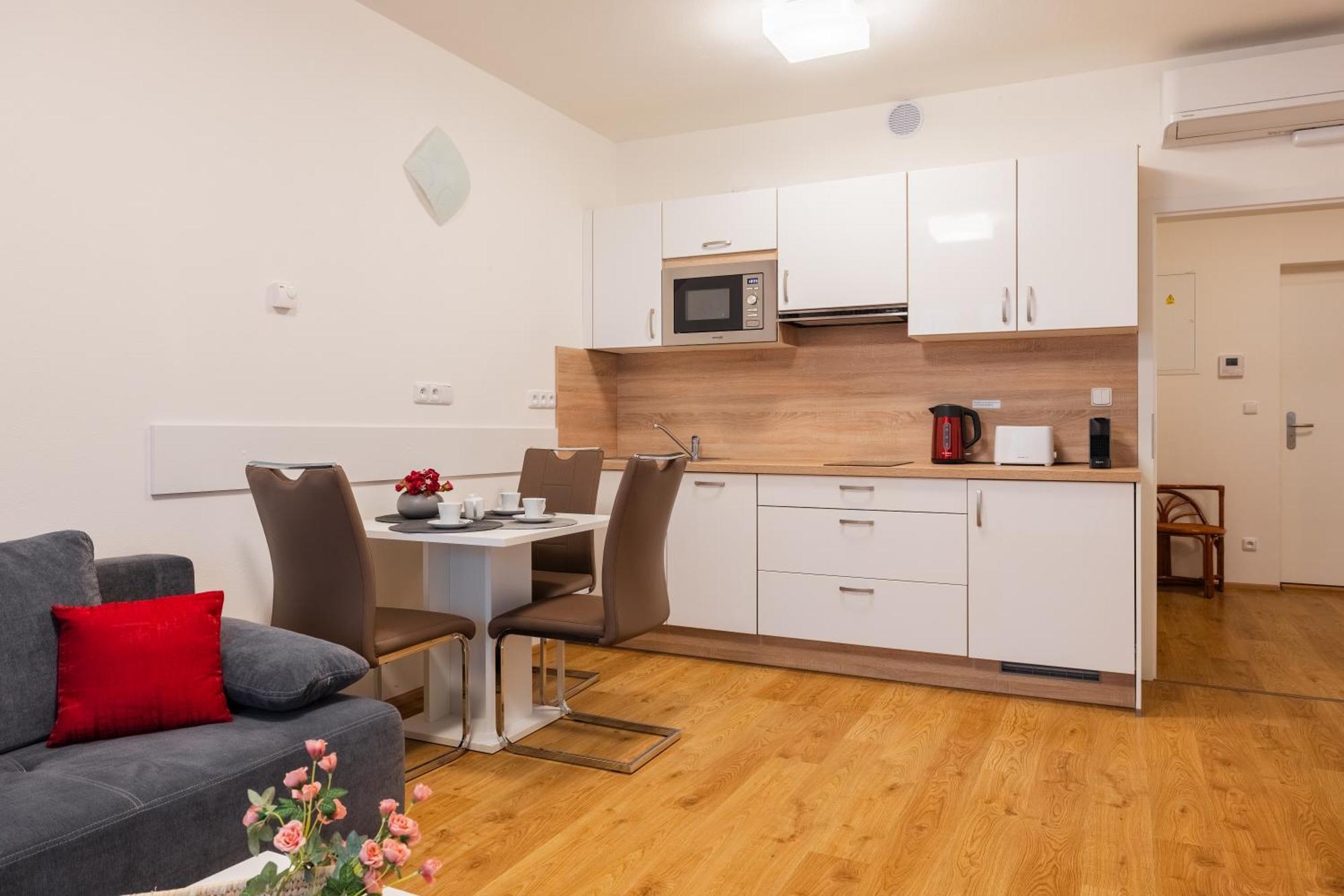 Apartmany Viva Třeboň Eksteriør bilde